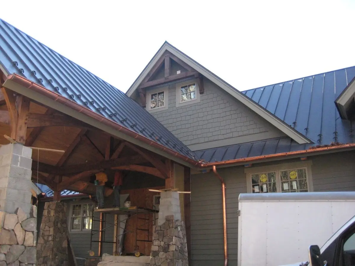 Craftsman Roofing team delivering quality roofing work in Austin